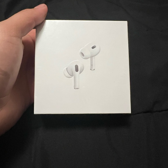 Apple White Wireless Earbuds